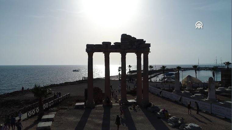 Side Antik Kenti'nde kazıda mozaik bulundu! Tam 2 bin yıllık. Birçok sır açığa çıkacak - Resim: 12